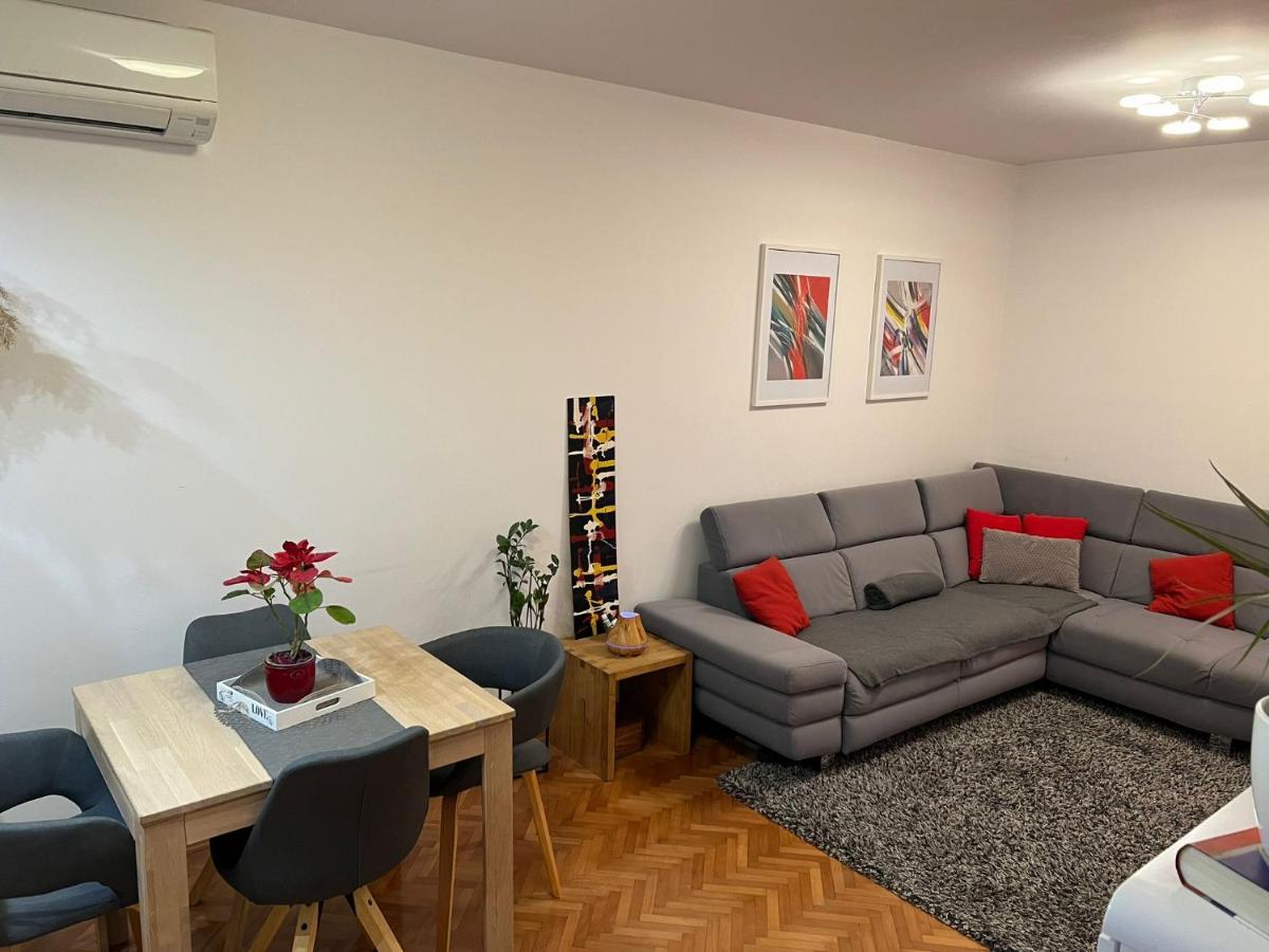 Mm Split Apartment - 5 Min By Car To The Beach & City Center - Free Public Parking Экстерьер фото