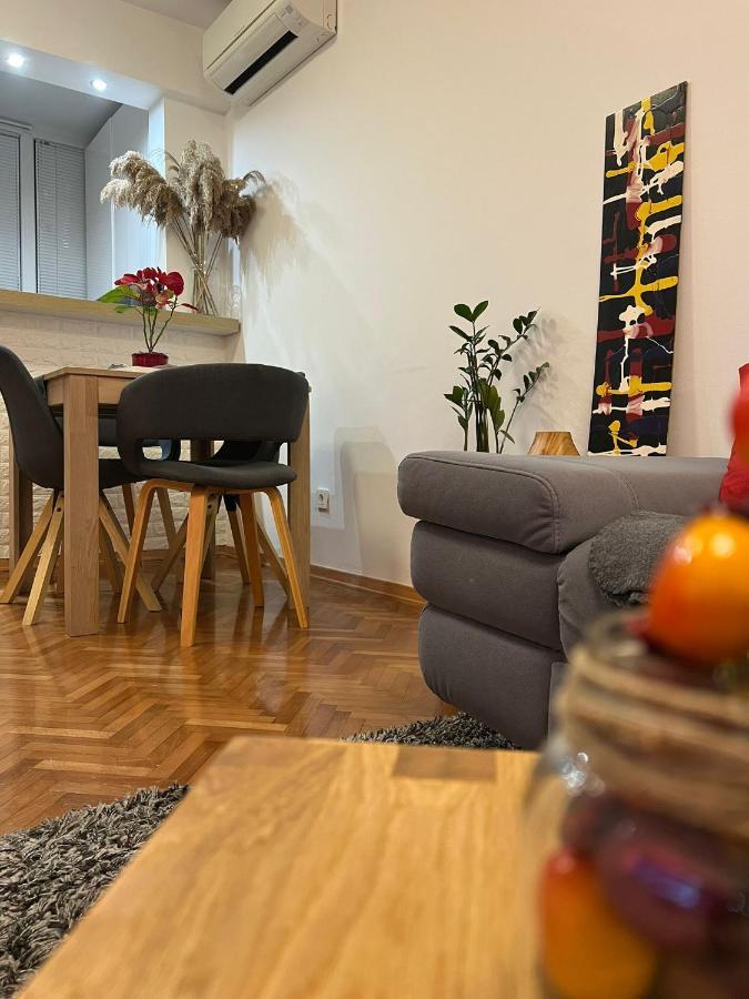 Mm Split Apartment - 5 Min By Car To The Beach & City Center - Free Public Parking Экстерьер фото