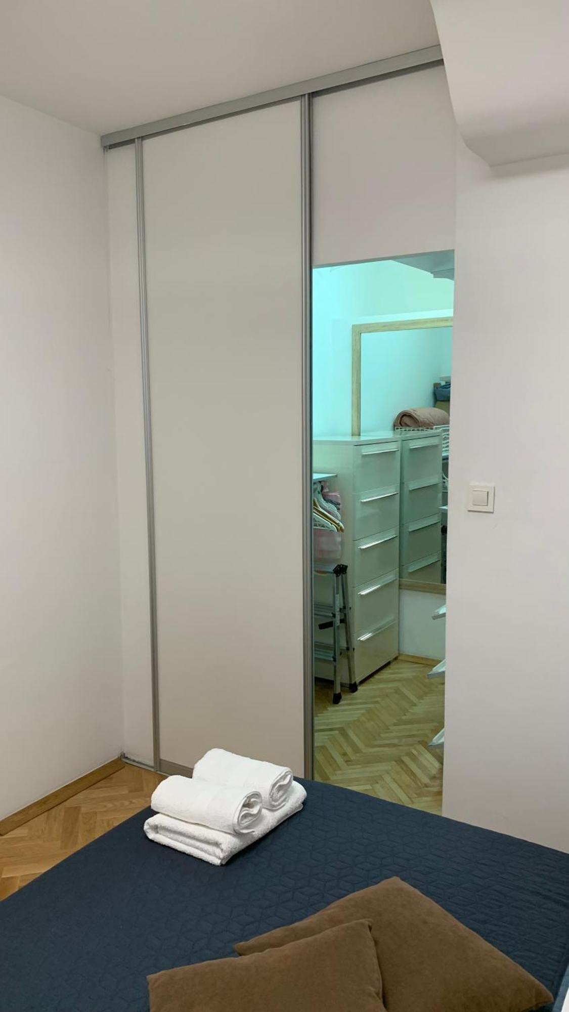 Mm Split Apartment - 5 Min By Car To The Beach & City Center - Free Public Parking Экстерьер фото