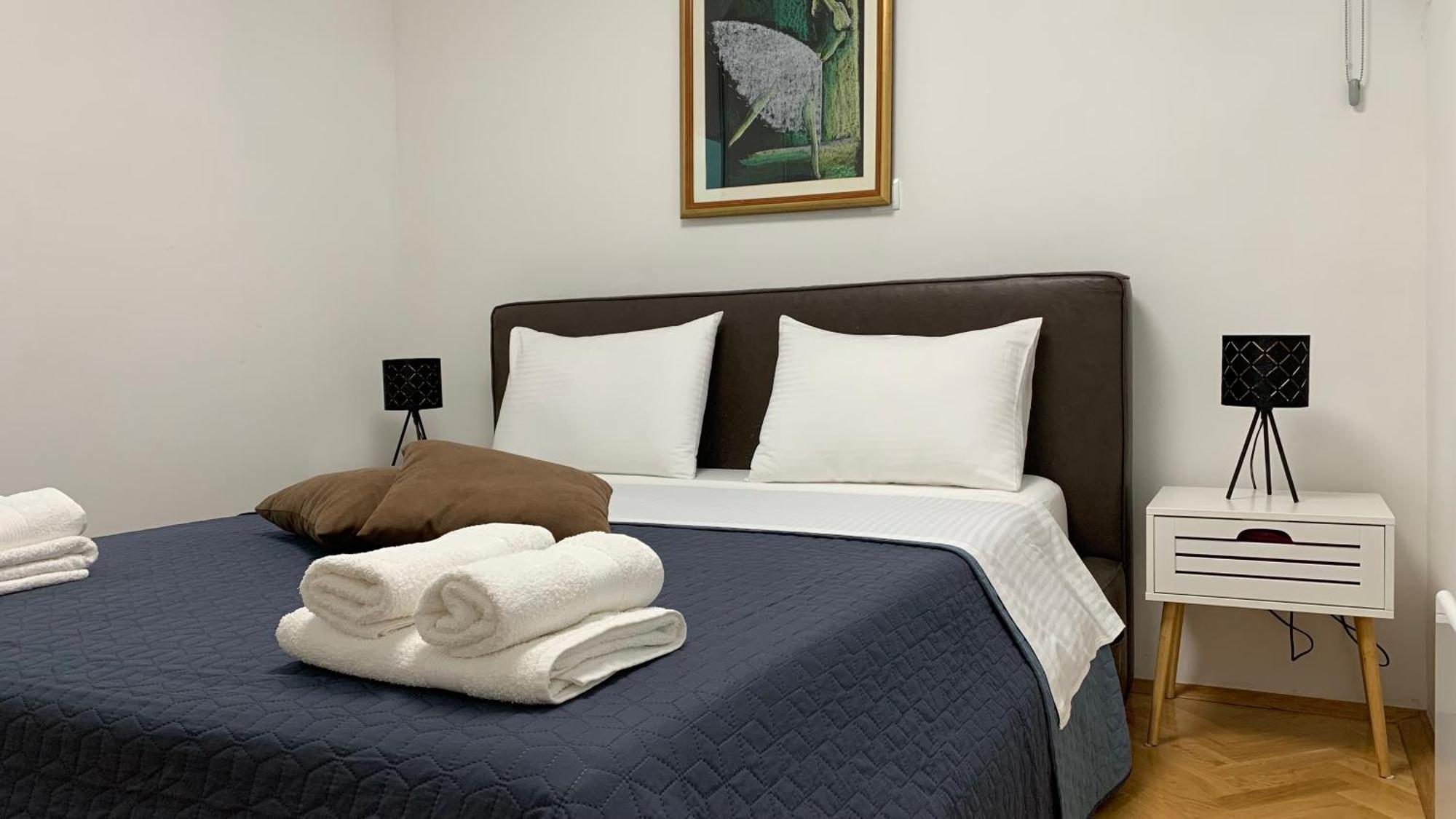Mm Split Apartment - 5 Min By Car To The Beach & City Center - Free Public Parking Экстерьер фото