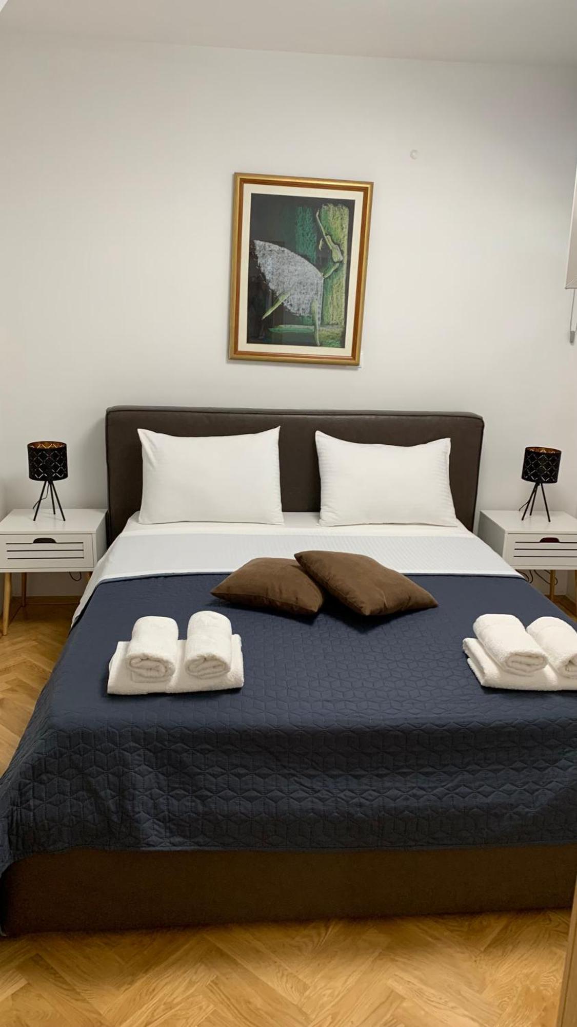 Mm Split Apartment - 5 Min By Car To The Beach & City Center - Free Public Parking Экстерьер фото