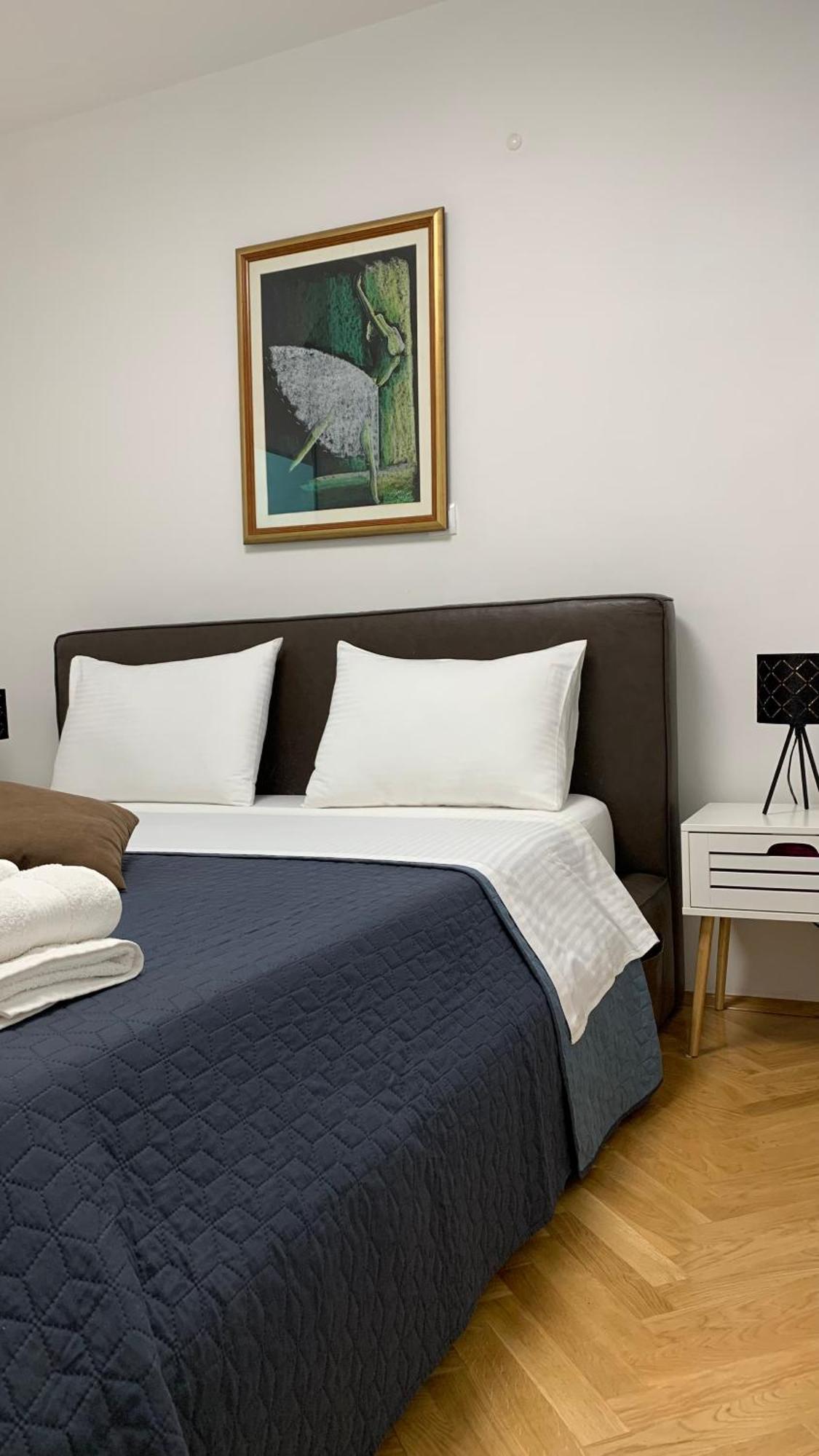 Mm Split Apartment - 5 Min By Car To The Beach & City Center - Free Public Parking Экстерьер фото